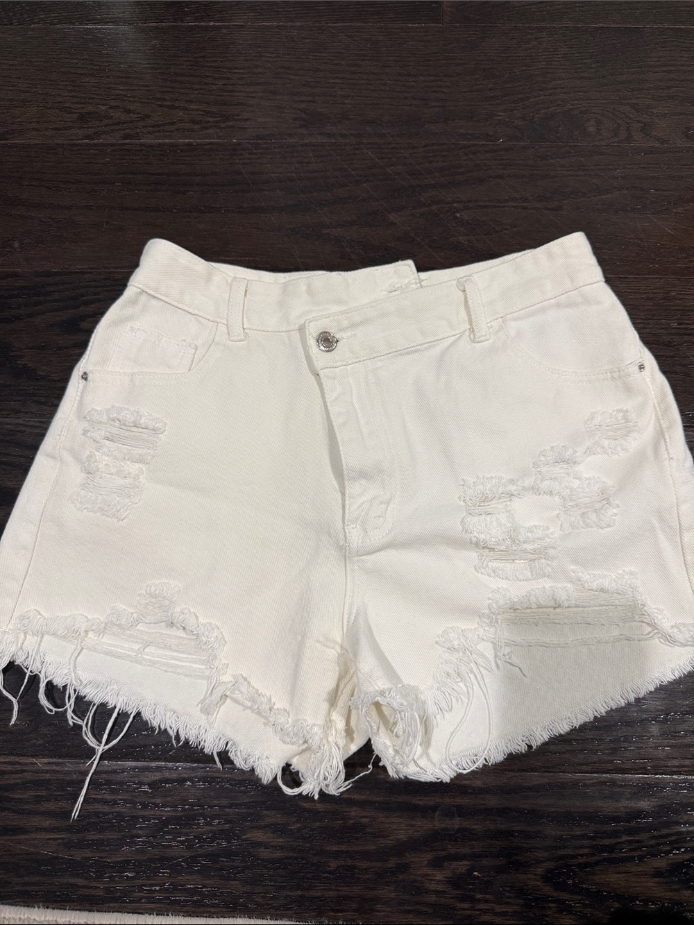 White Distressed Women's Denim Shorts Size L but fit is a M